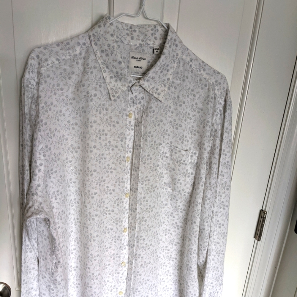 Women's Murano Baird McNutt linen XL button up shirt, delicate grey floral